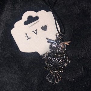 Owl essential oils necklace